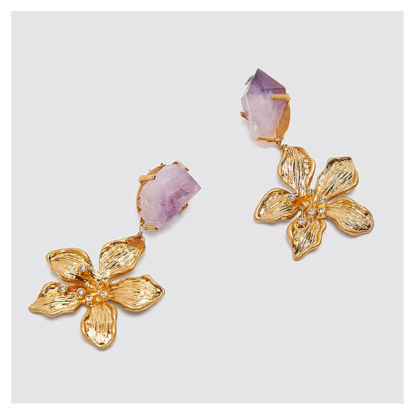 Metal flower earrings - Image 2