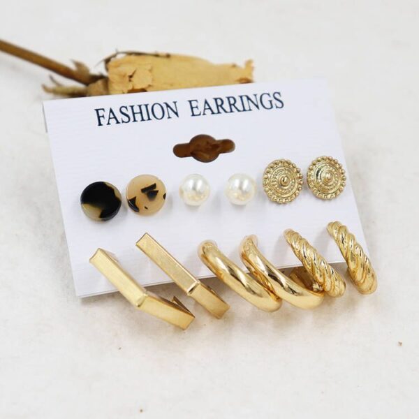 Women's Fashion Exaggerated Geometry Metal C- Shaped Earings Set - Image 3